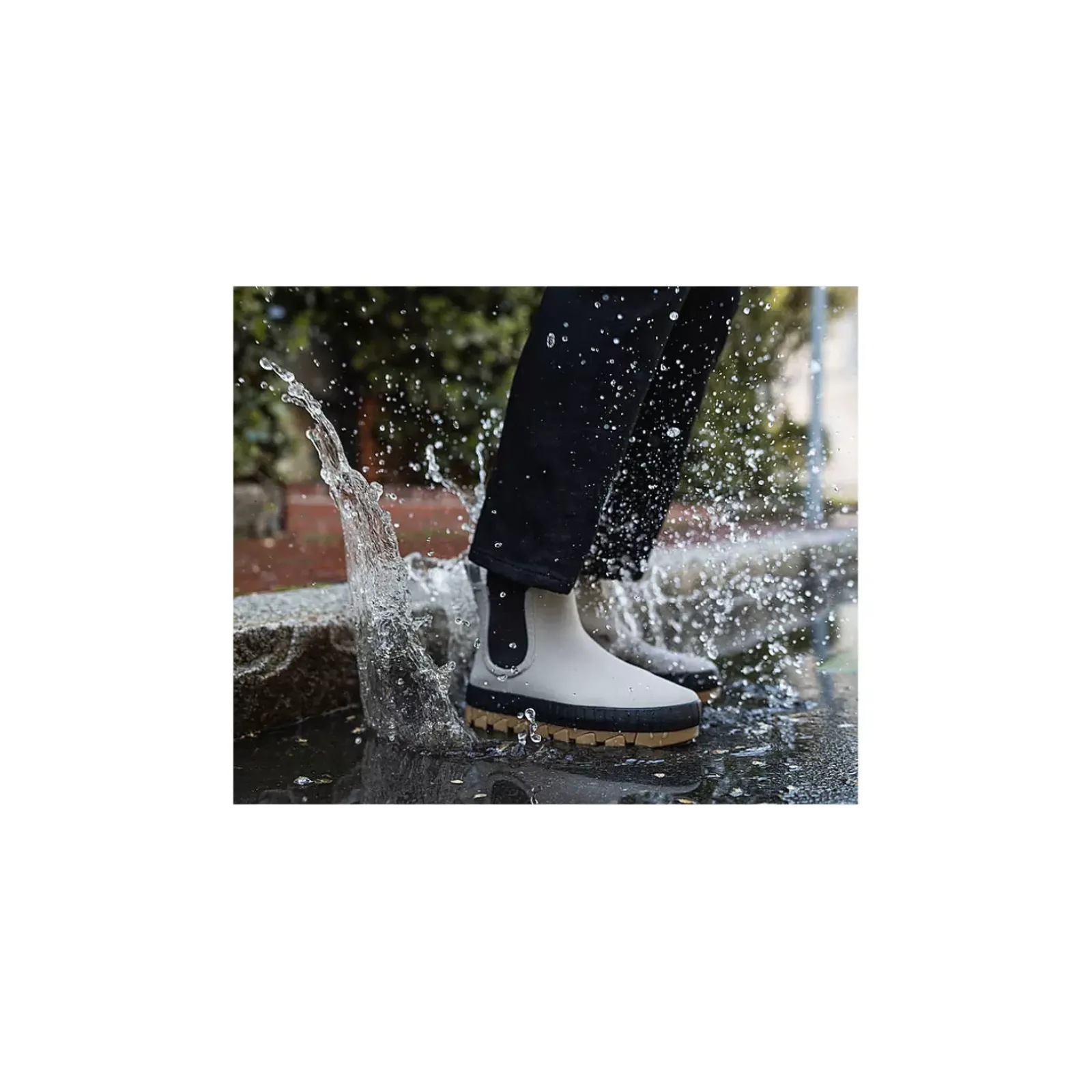 Torrent Boot|Boots^Sperry Women's Torrent Chelsea Bright Rain Boot Navy